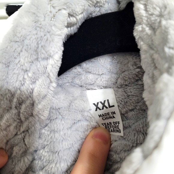 Free Country White Puffer Vest - Picture 5 of 6